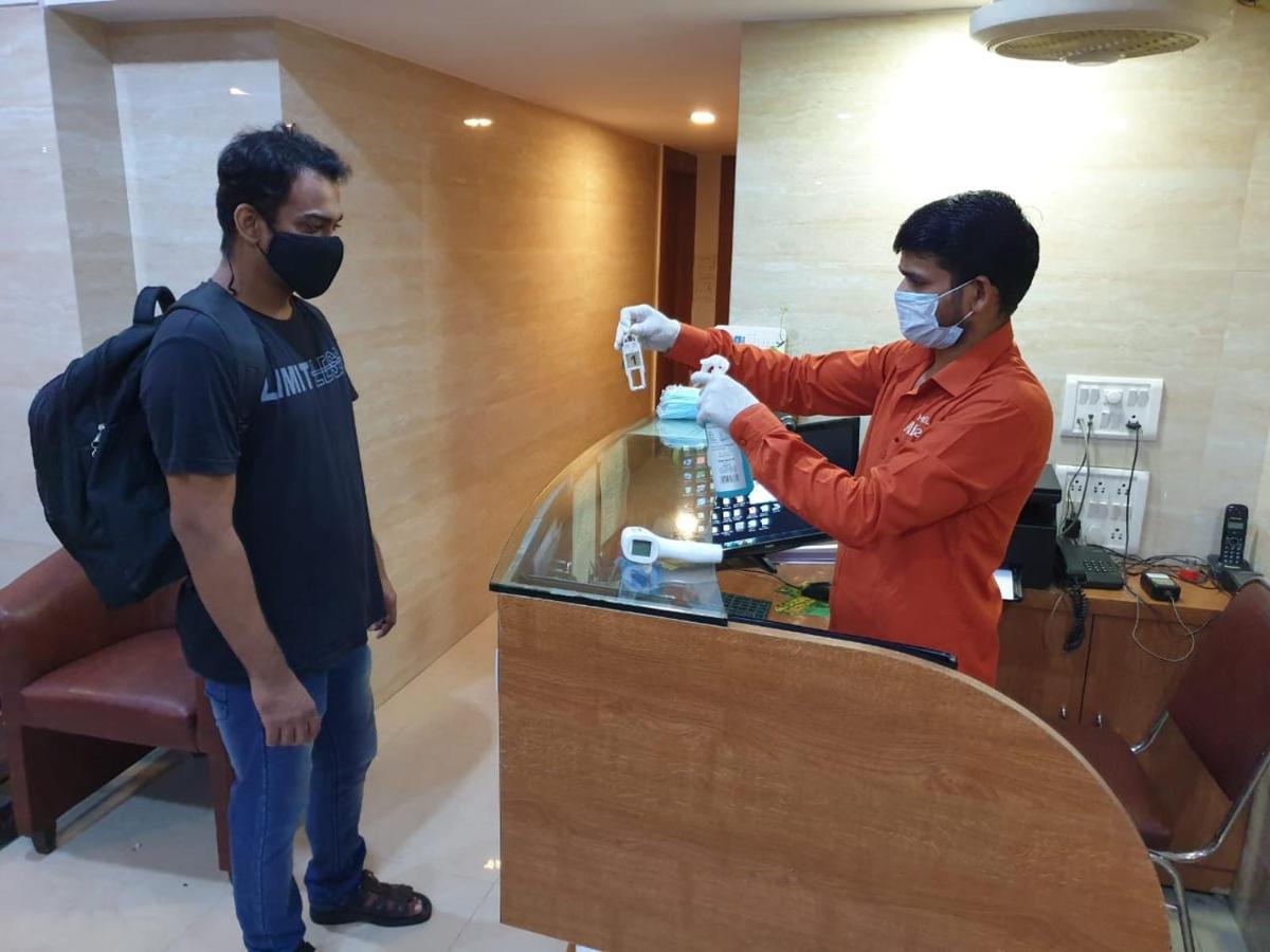 Hotel Alibaba Mumbai Luaran gambar