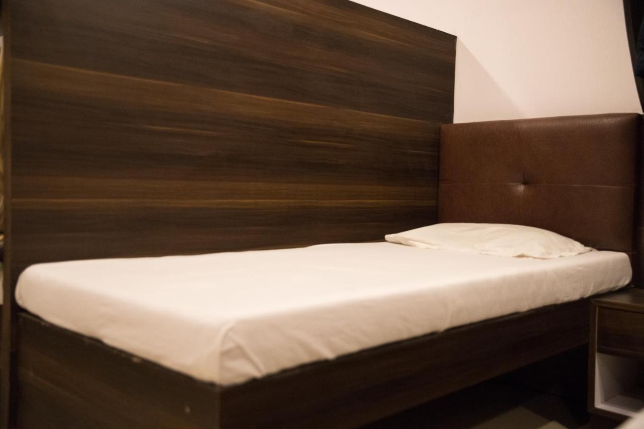Hotel Alibaba Mumbai Luaran gambar